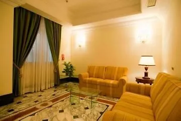Otel Raeli Regio 3*