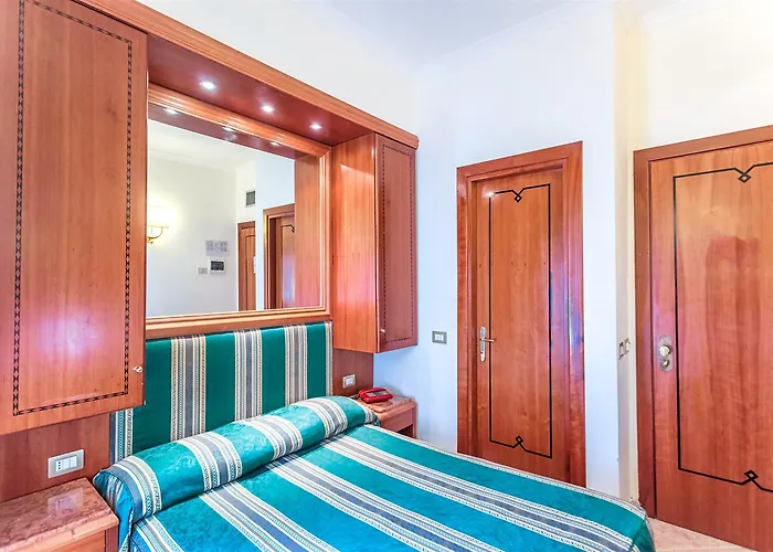 Raeli Regio 3* Roma