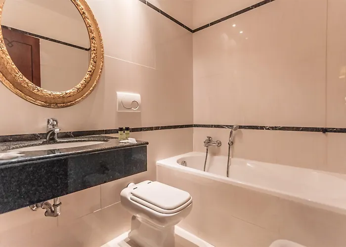 Otel Raeli Regio 3*