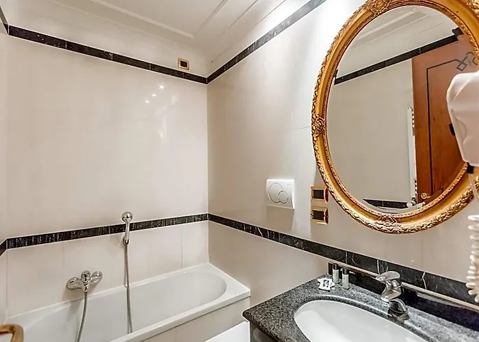 Raeli Regio Otel Roma
