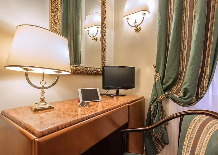 Otel Raeli Regio 3*