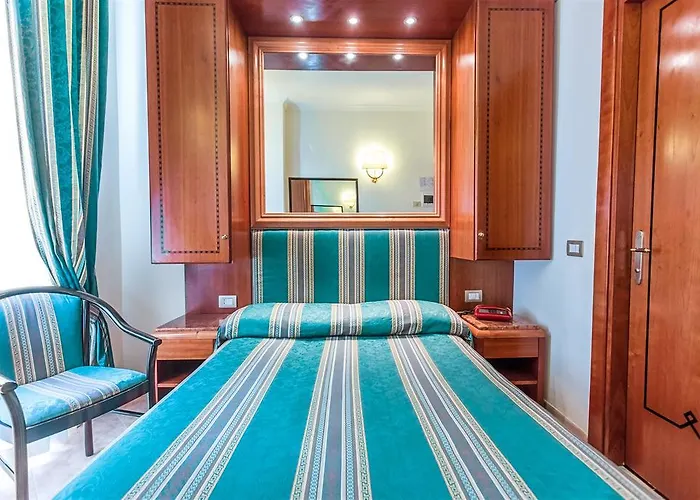Raeli Regio Otel 3*