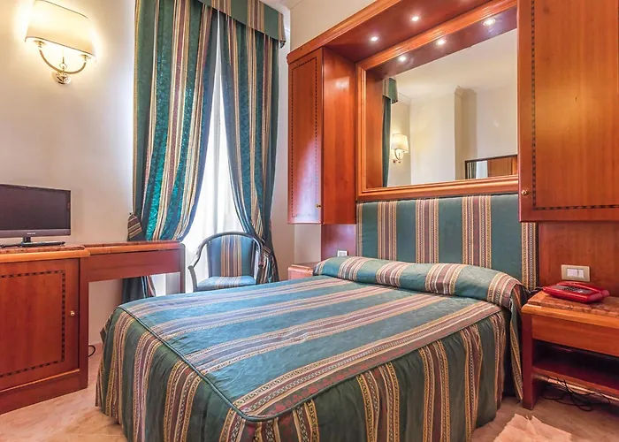 Hotel Raeli Regio